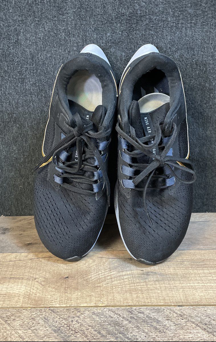 Nike Air Zoom Pegasus 38 Black Metallic Gold Running Shoes Women's Size 8