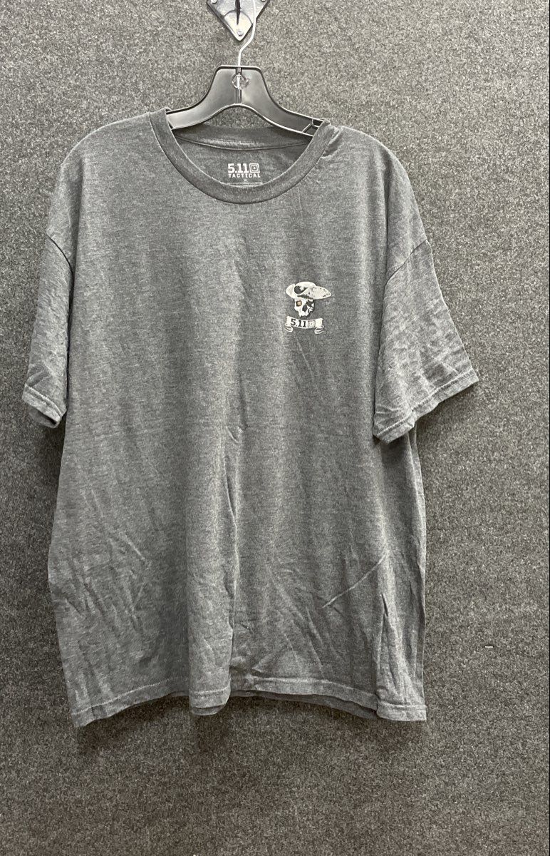 5.11 Tactical Men's Gray Skull Tricorn Hat 1776 Graphic T-shirt Size XL