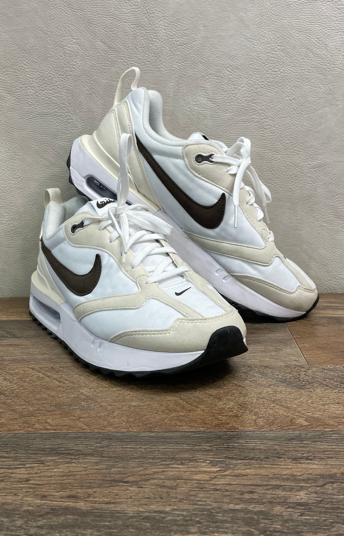 Nike Air Max Dawn Phantom Baroque Brown Sneakers Women's Size 10