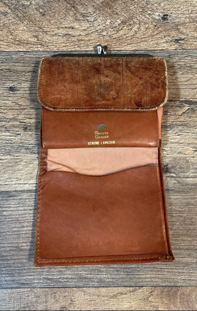 Vintage 70s Princess Gardner Brown Genuine Lambskin Kiss Lock Trifold Wallet