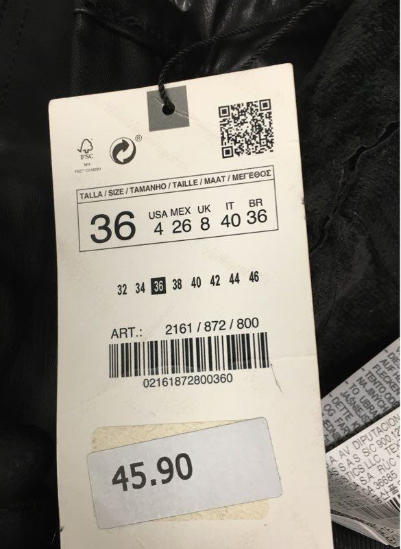 Zara Women's NWT Black Faux Leather Straight Leg Pants Size 4