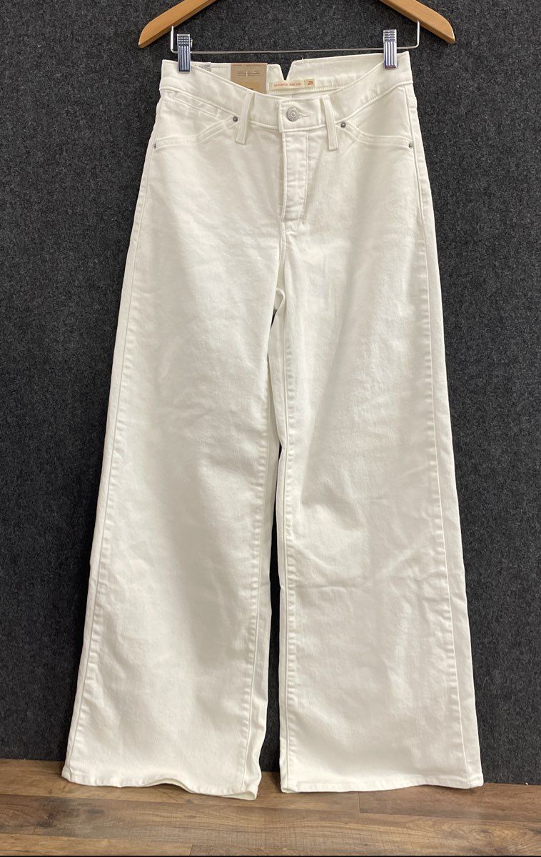 Levi's Women's White Shaping Wide Leg High Rise Denim Jeans Sz 28 NWT
