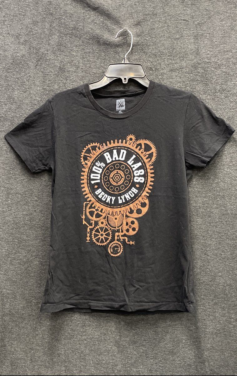 WWE Women's Black Becky Lynch 100% Bad Lass Steampunk Gears Graphic T-Shirt XL