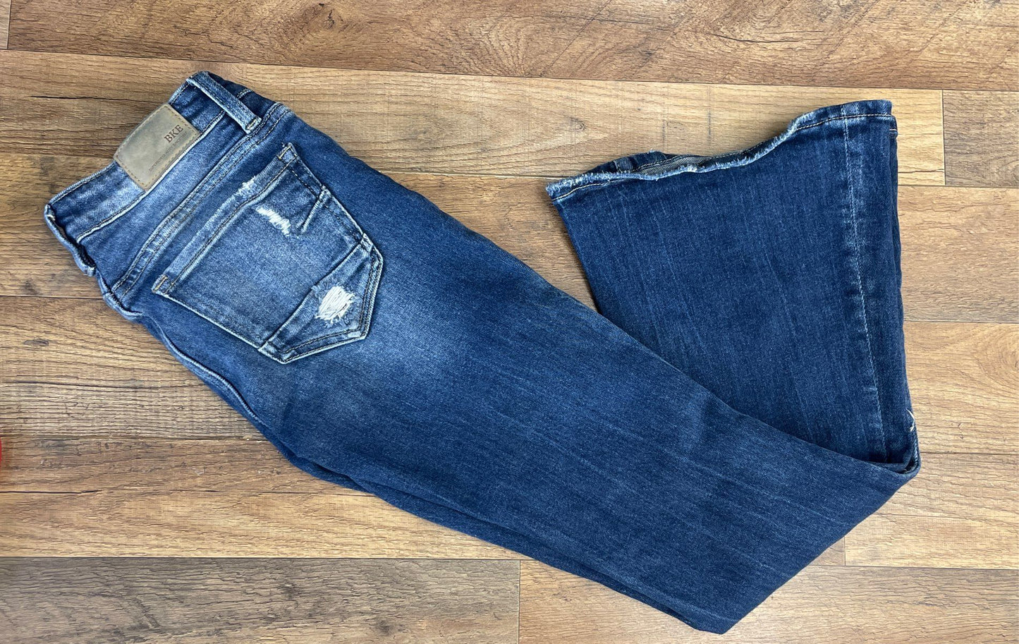 BKE Women's Stella Slim Fit Low Rise Flare Jeans Med Wash Distressed 23x29.5