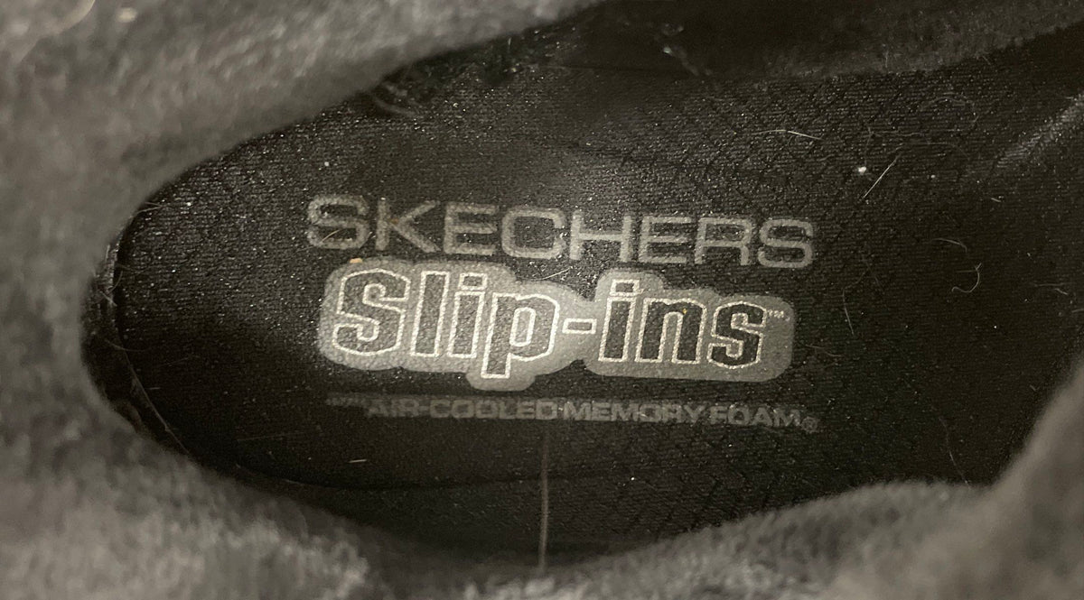 Skechers Hands Free Slip-ins Glacial Ultra Cozyly Black Booties Women's Size 7.5