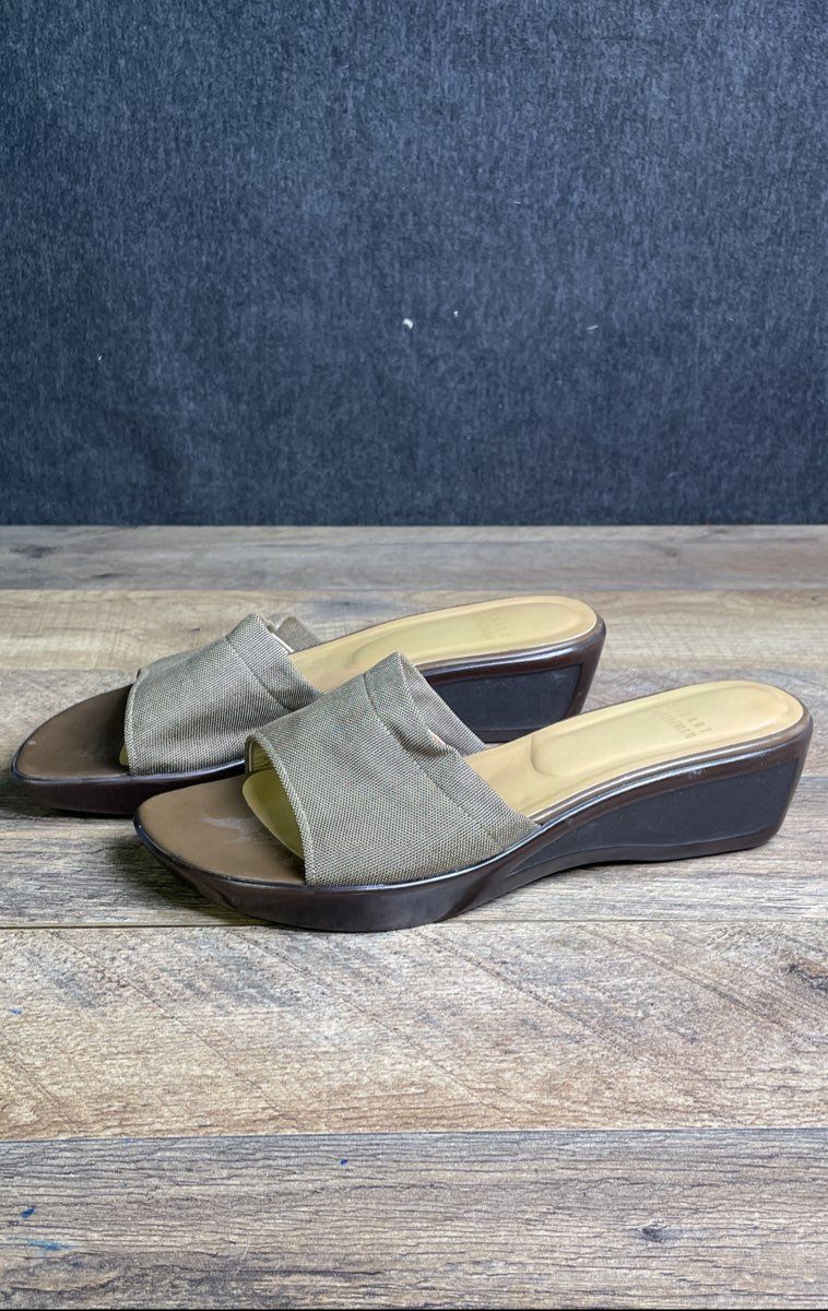 Stuart Weitzman Beige Fabric Slide On Platform Wedge Sandals Women's Size 8.5