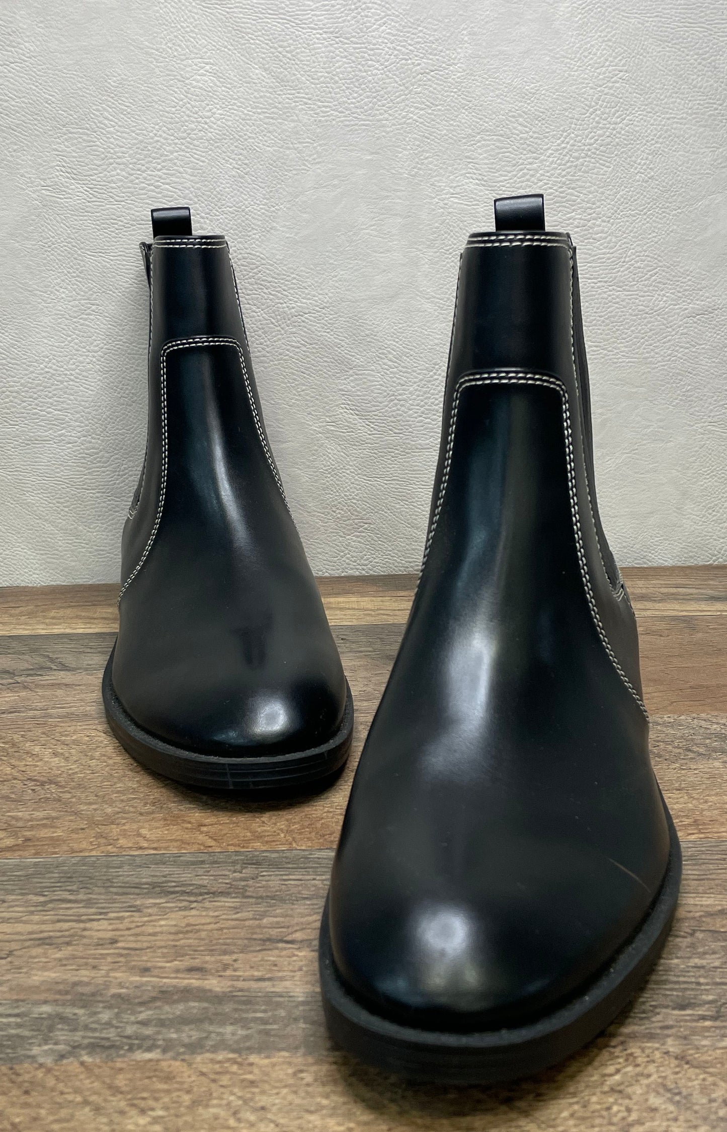 Michael Kors Black Contrast Stitch Chelsea Ankle Boots Women's Size 11M