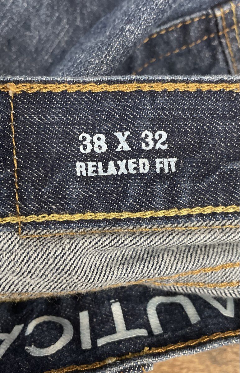 Nautica Men's Blue Relaxed Fit 100% Cotton Denim Jeans Size 38x32
