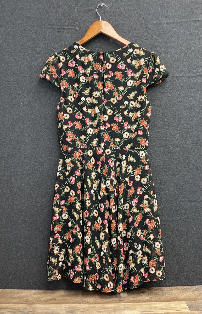 Betsey Johnson Women's Black Floral V-Neck Fit & Flare Mini Dress Size 6