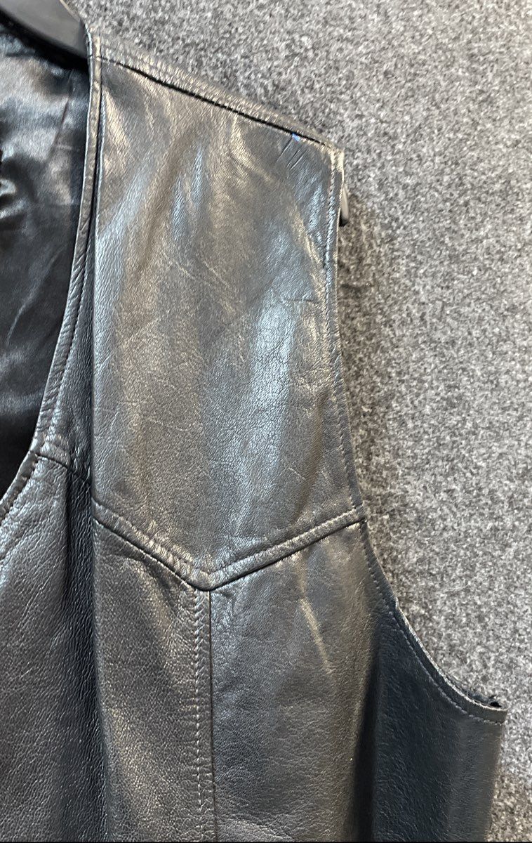 Vintage 90s Branded Garments Men's Black Leather Snap Front Camel Vest Sz XL