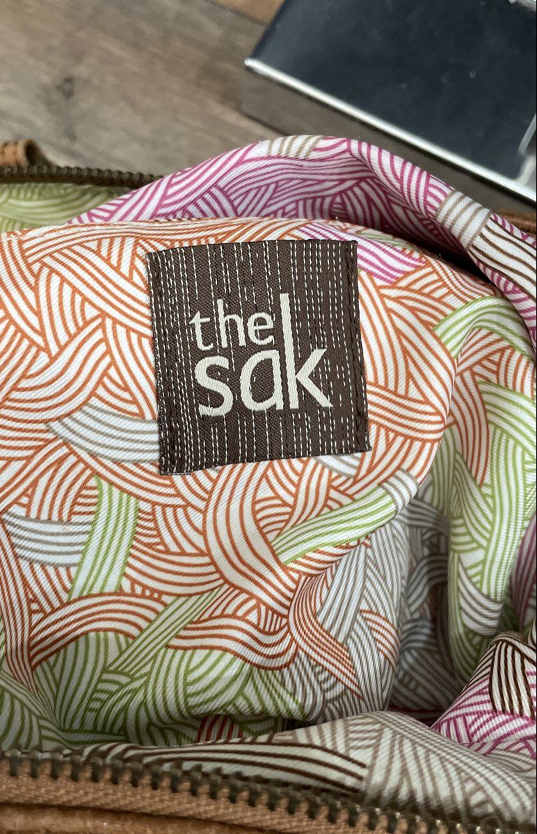 The Sak Brown Leather Tote Shoulder Bag Large Multi-Pocket Hobo Handbag Tan