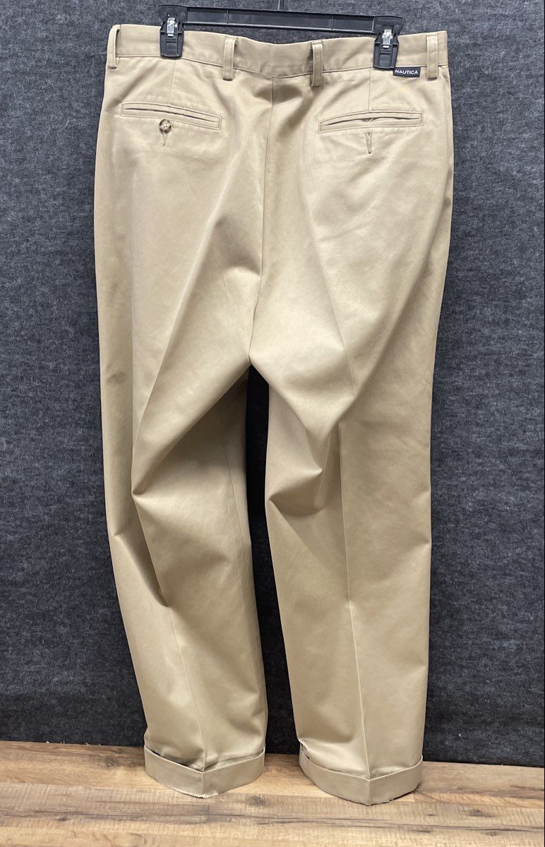 Nautica Men's Rigger Beige Classic Fit Pleated Cuffed Khaki Pants 34x30