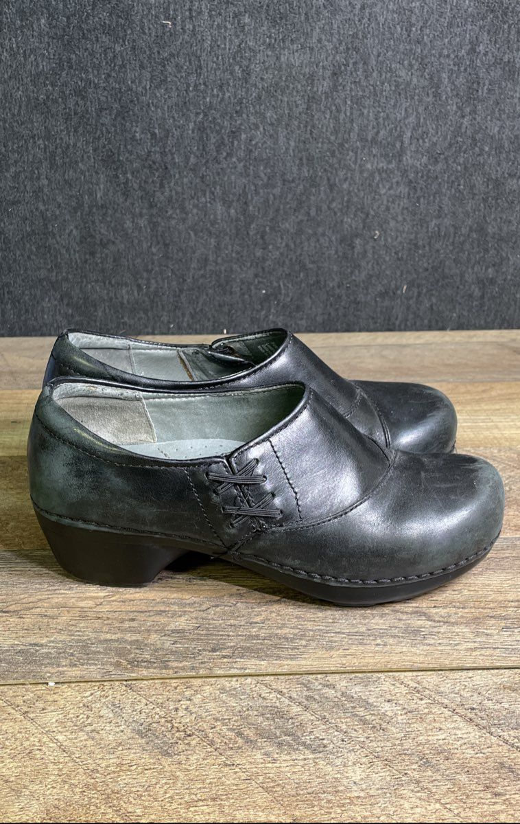 Dansko Stacie Black Leather Clogs Women's Size 38