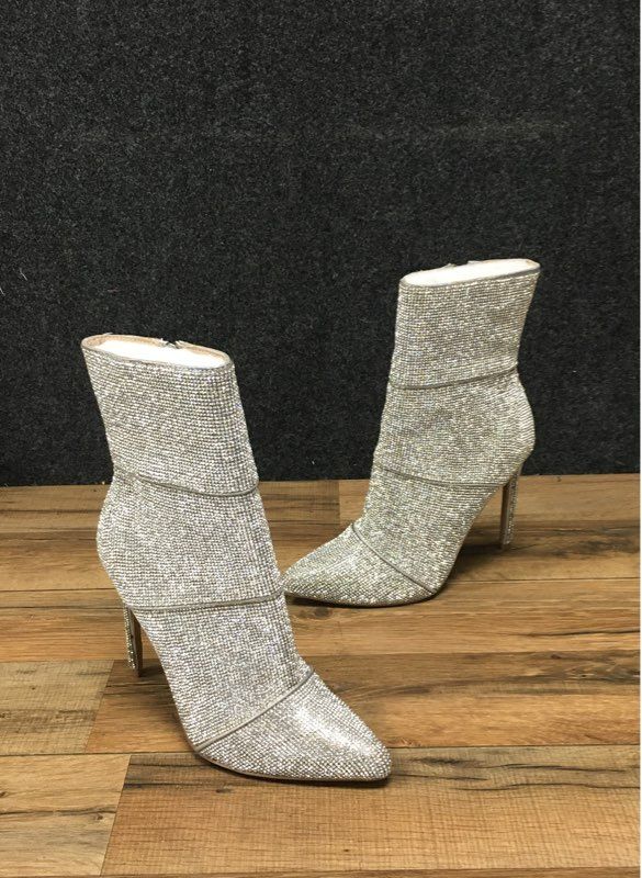 Steve Madden Winona Silver Rhinestone Pointed Toe Stiletto Ankle Boots Size 6