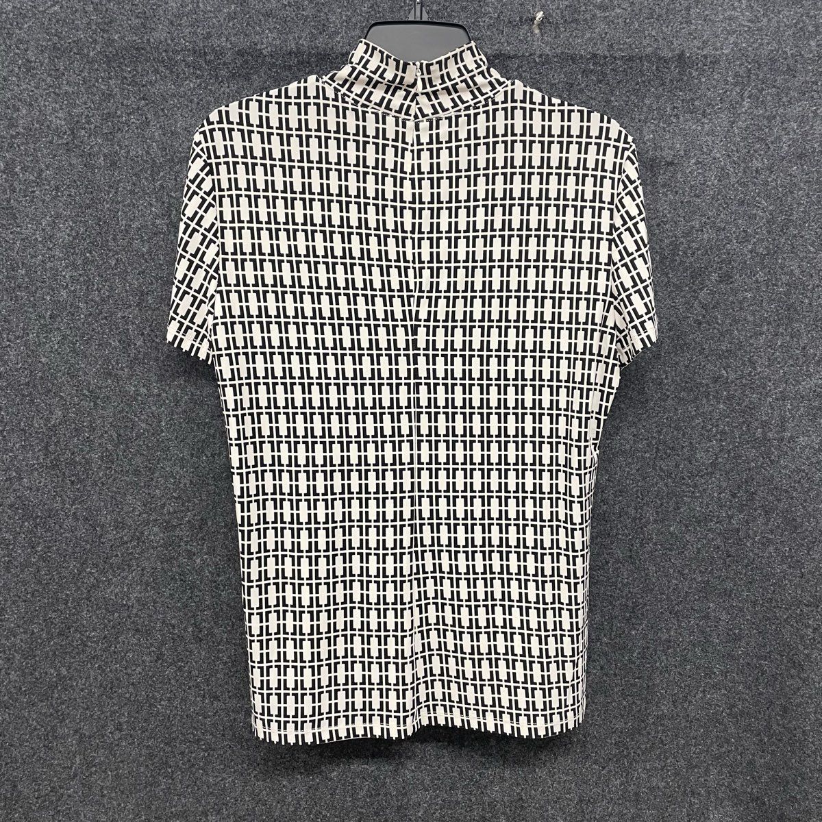 Anne Klein Women's Black White Geometric Mock Neck Short Sleeve Shirt Sz M