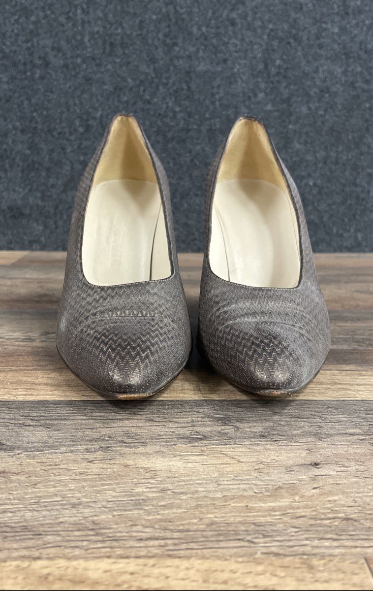 Giorgio Armani Brown Chevron Textured Leather Pointed Toe Pumps Size 37.5