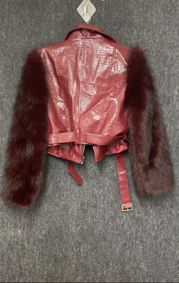 Women's Burgundy Croc Embossed Faux Fur Sleeve Belted Moto Jacket Sz M