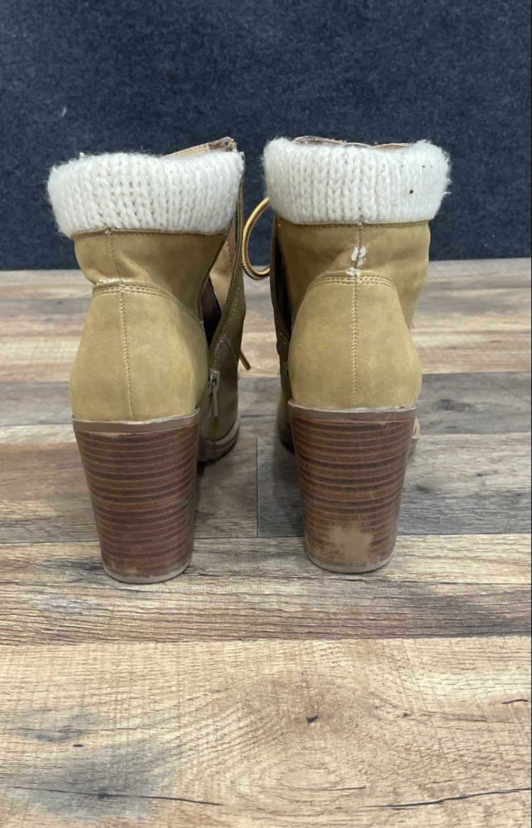 Esprit Hero-P Tan Faux Suede Lace Up Platform Ankle Boots Women's 9M