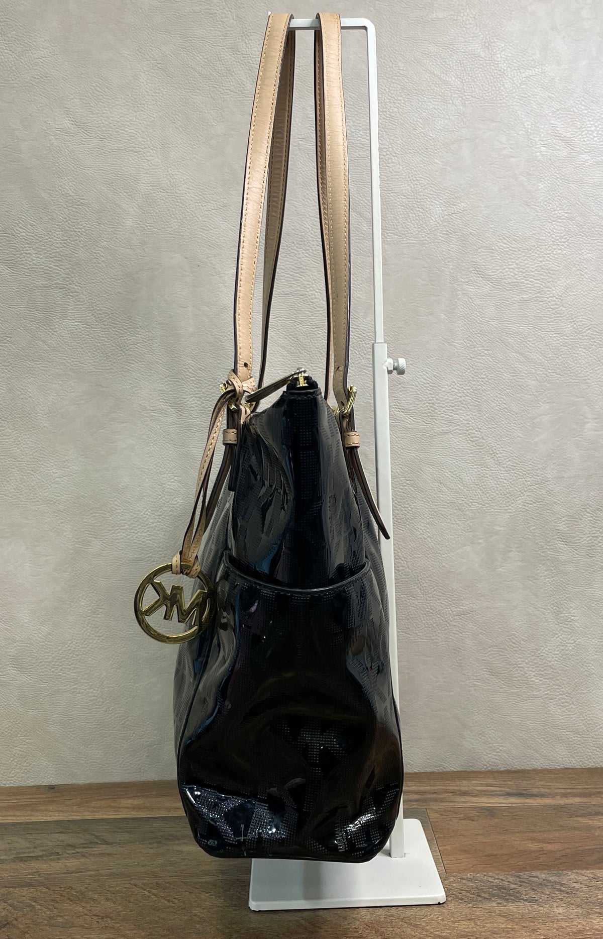Michael Kors Black Patent Monogram Jet Set Tote Bag Gold Tone Hardware Charm