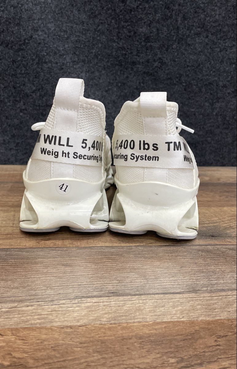 Love Weight Securing System White Knit Blade Fashion Sneakers Size 41