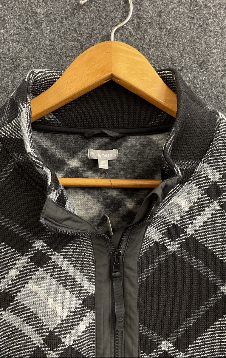 Talbots Women's Black Gray Plaid Full Zip Mock Neck Fleece Jacket NWT Plus 2X