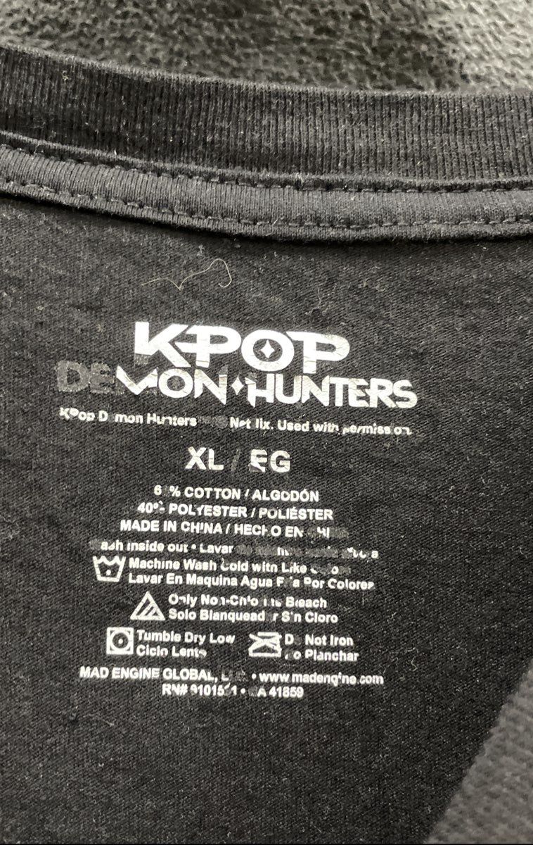 Netflix K-Pop Demon Hunters Huntrx Tour Golden Graphic T-Shirt Men's XL