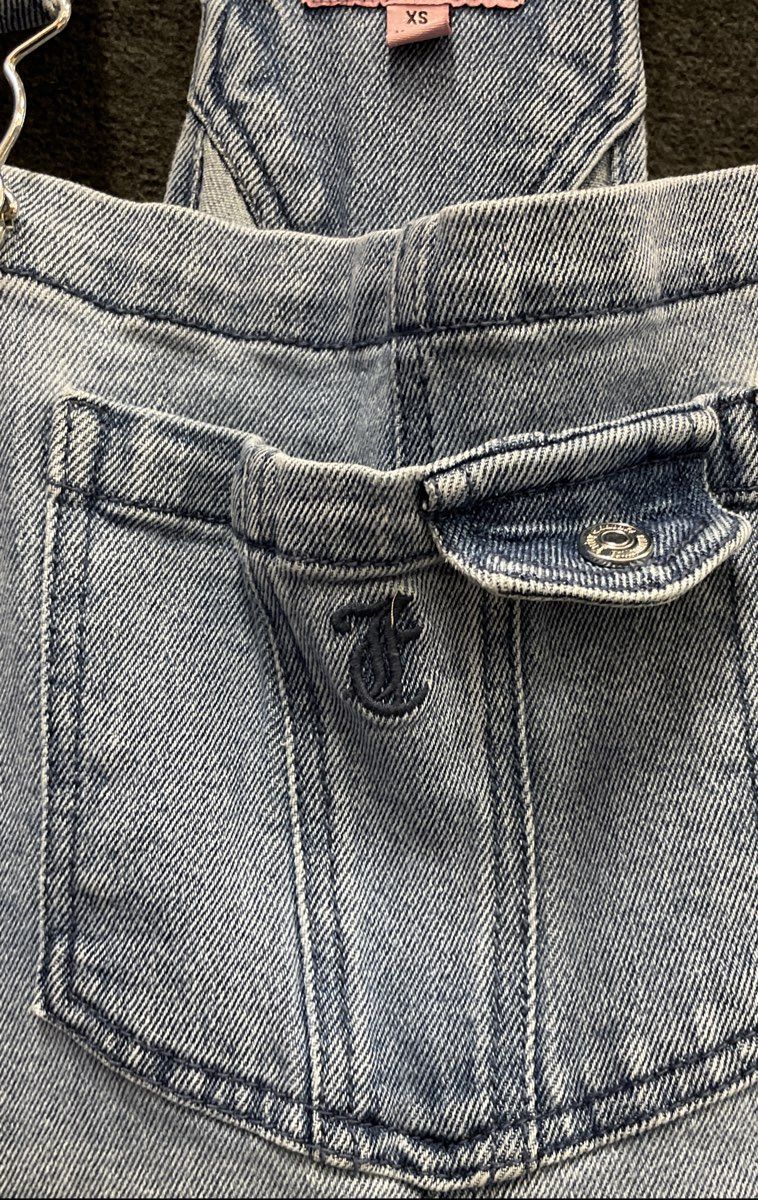 Juicy Couture Women's Light Wash Denim Wide Leg Raw Hem Overalls Sz XS