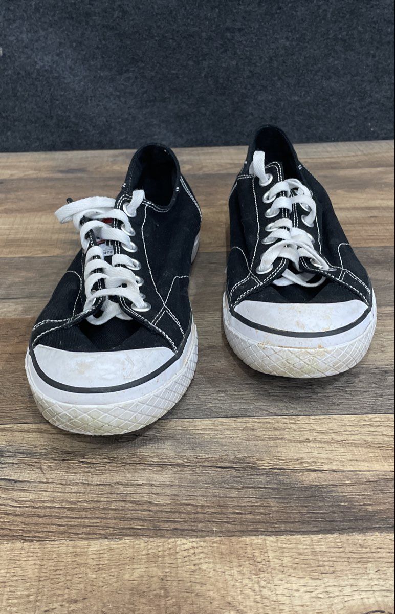 Fila Panache Black White Canvas Low Top Sneakers Men's Size 11