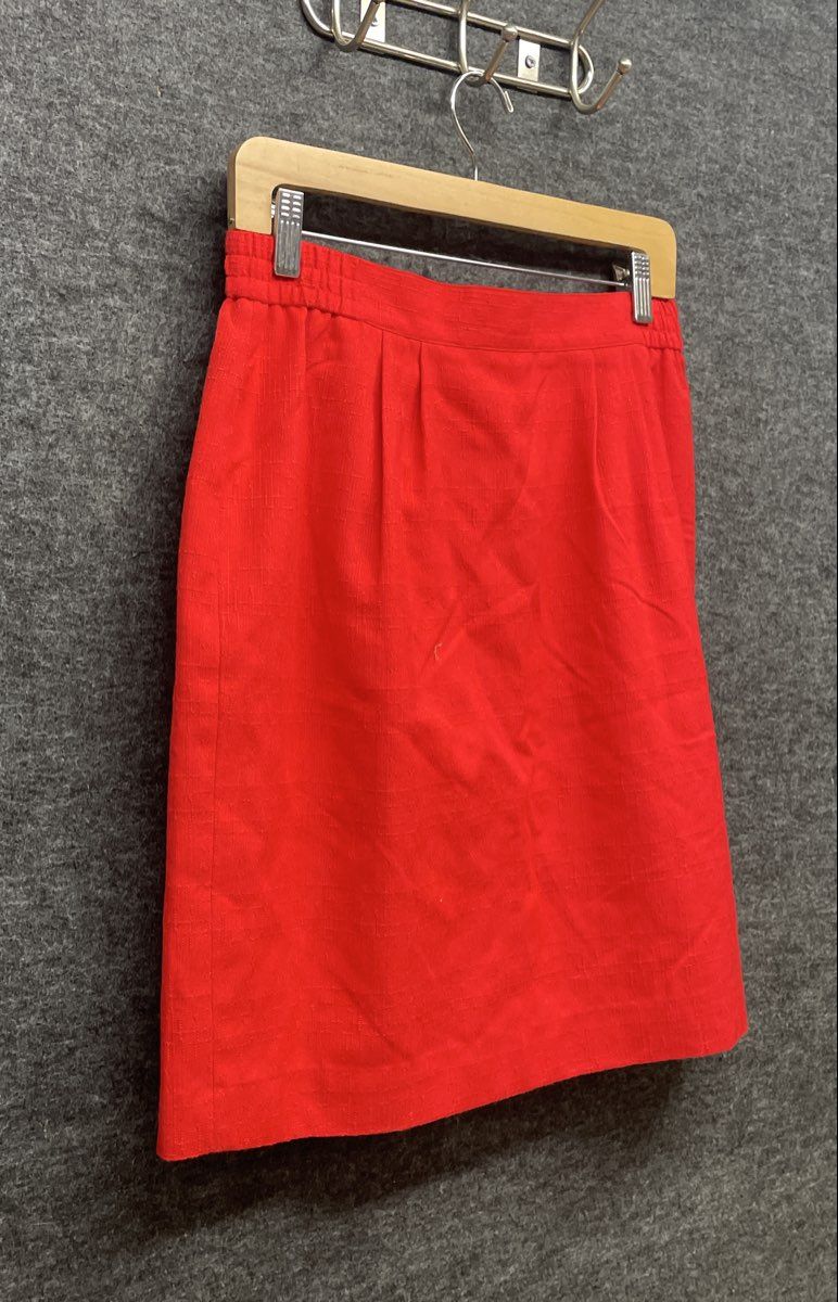 Vintage 90s JCPenney Women's Red Textured Elastic Waist Skirt Sz 12P