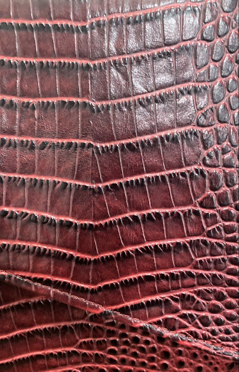 Charming Charlie Red Crocodile Embossed Envelope Crossbody Bag Gold Hardware