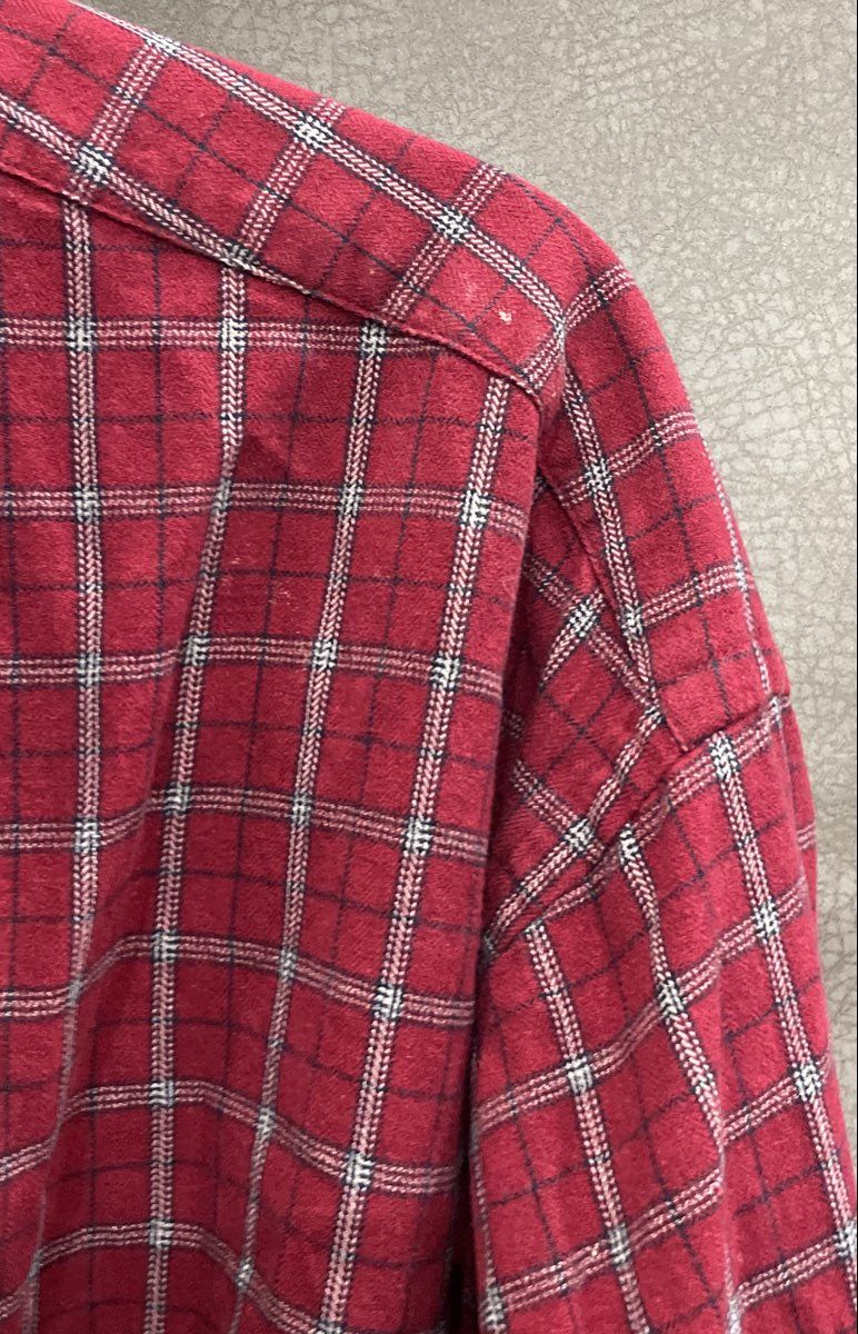 St. John's Bay Men's Red Plaid Button Up 100% Cotton Long Sleeve Shirt XL