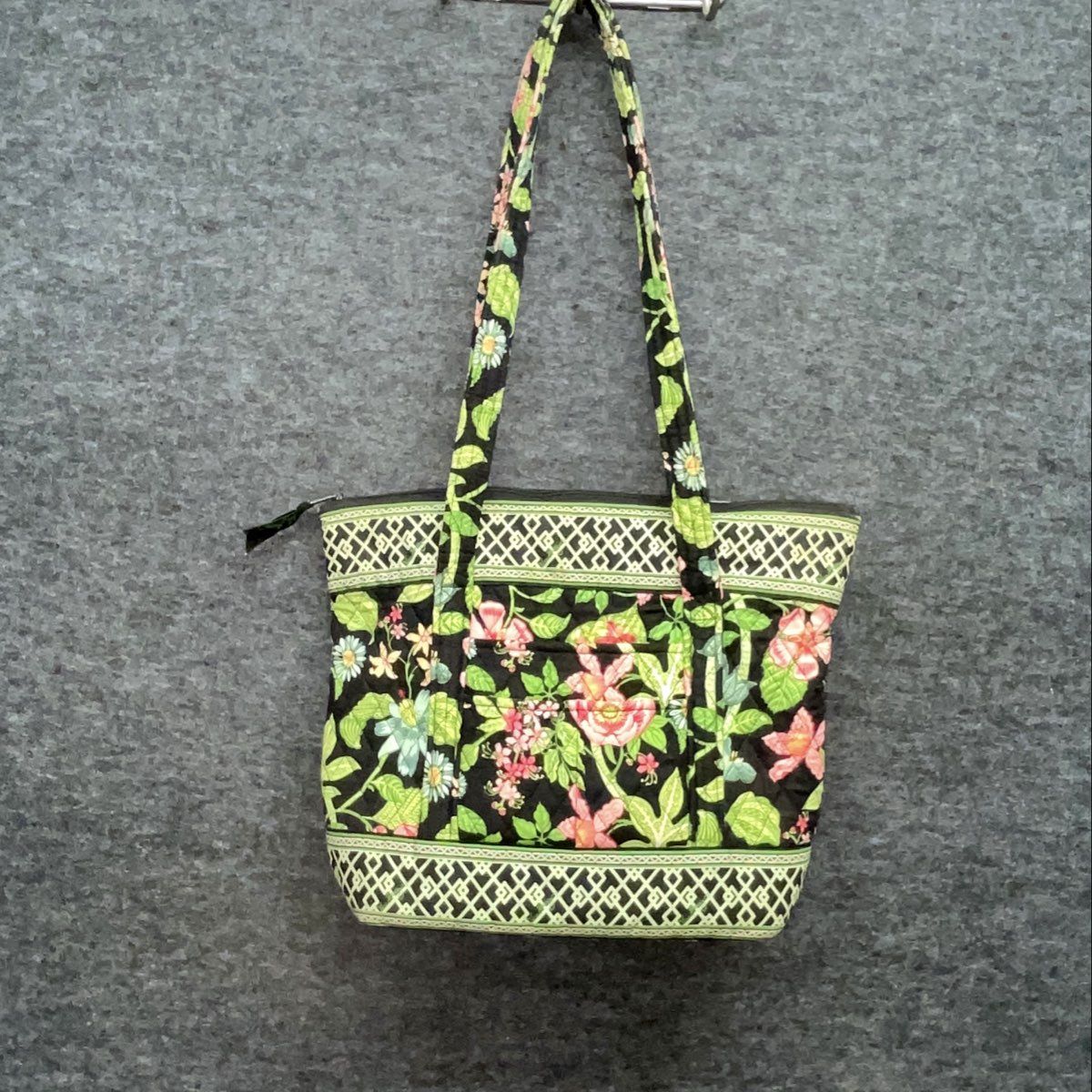 Vera Bradley Petal Pink Floral Black Quilted Cotton Tote Bag Large Zip Top