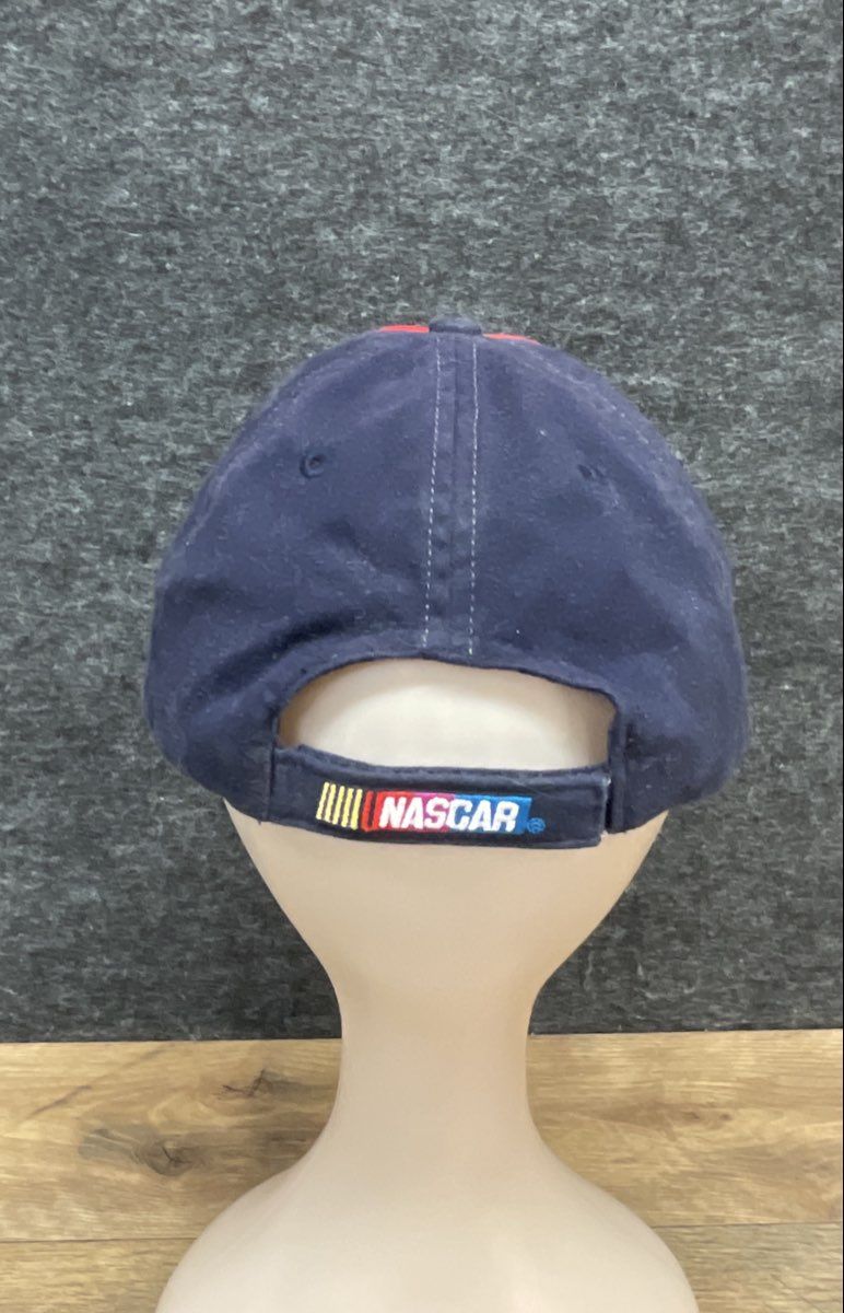 Jeff Gordon NASCAR Bundle Chase Authentics Red T-Shirt Sz L Winners Circle Hat