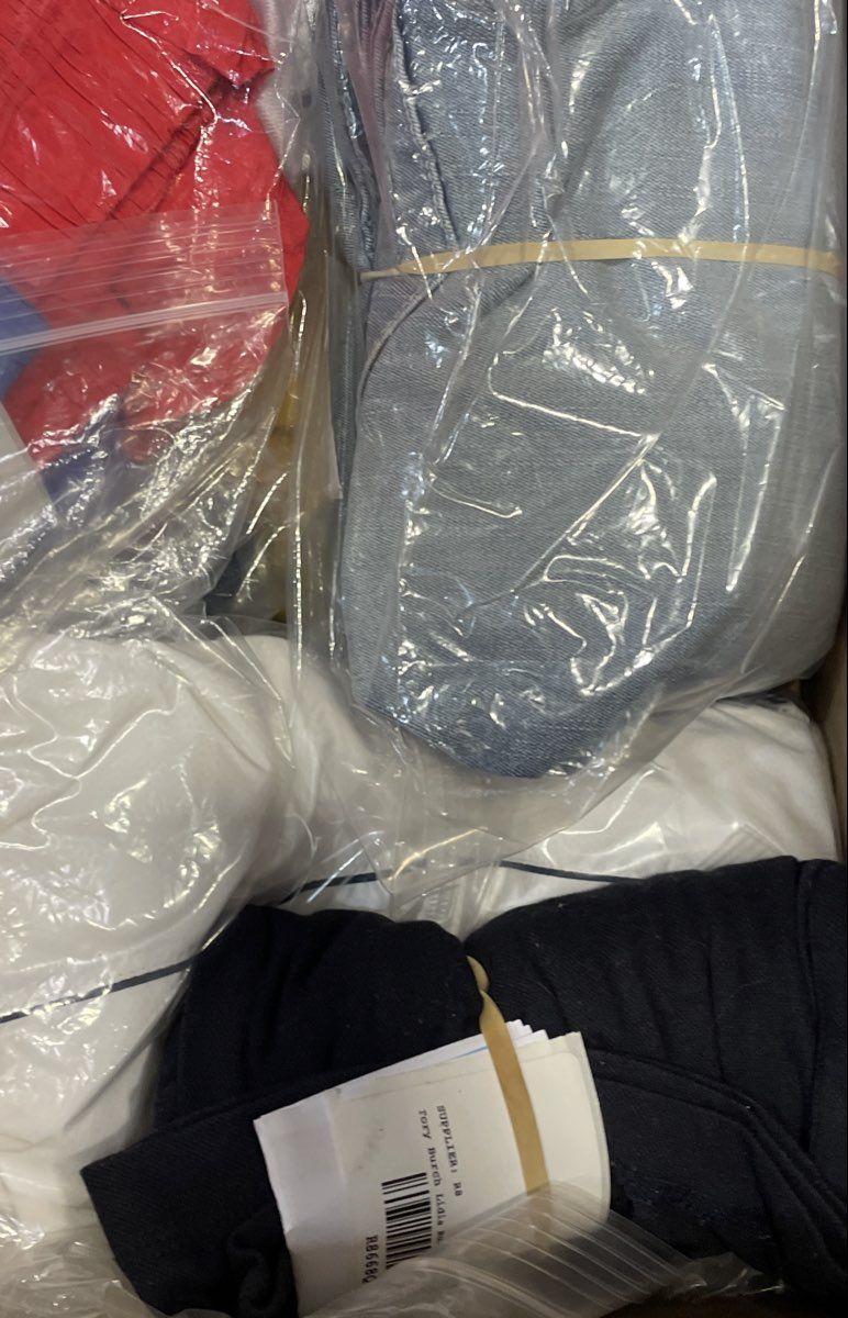 Mixed Brand Men's & Women's Clothing Reseller Bulk Lot Assorted Styles 20 Lbs