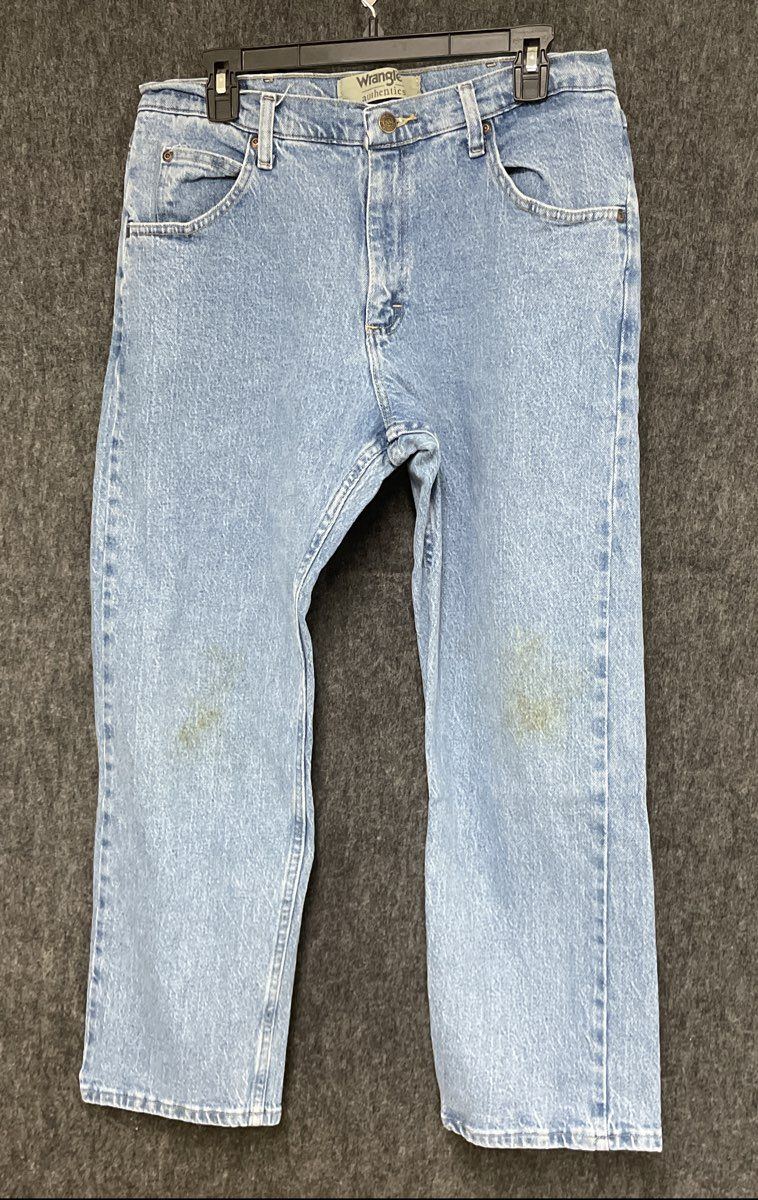 Wrangler Authentics Men's Light Wash Straight Leg Denim Jeans Size 34x28