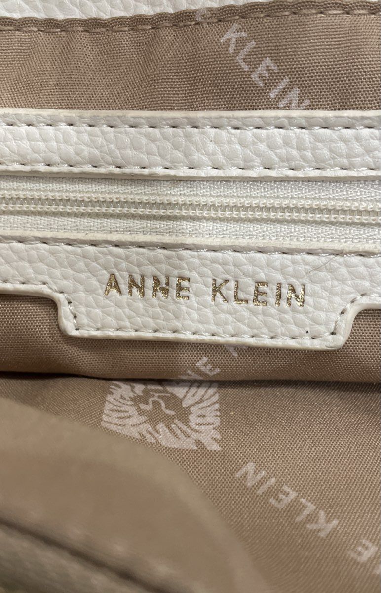 Anne Klein White Pebbled Leather Tote Bag Gold Hardware AK Logo