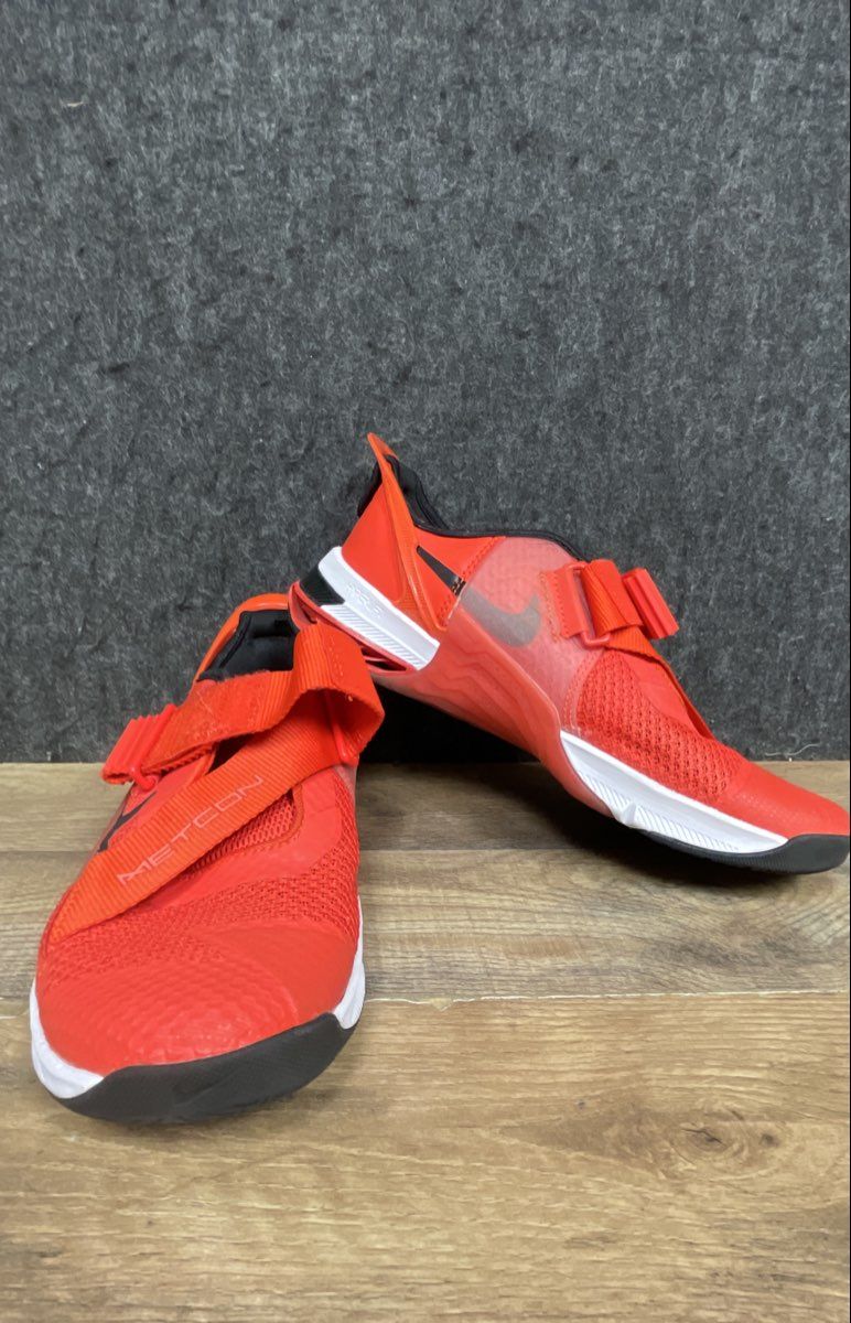 Nike Savaleos Bright Crimson Metcon Weightlifting Shoes Size 7.5