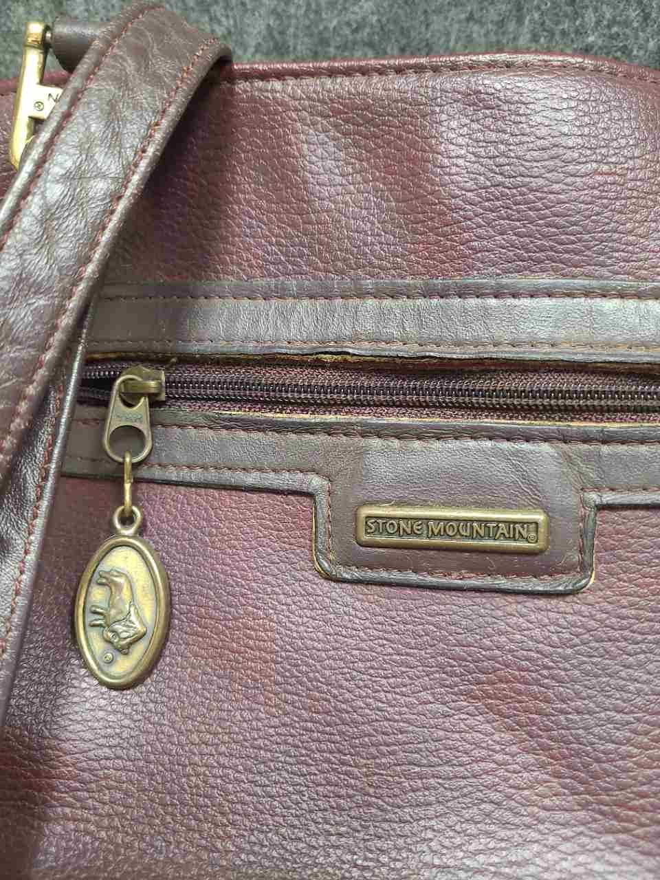 Vintage 90s Stone Mountain Burgundy Pebbled Leather Shoulder Bag Made in USA