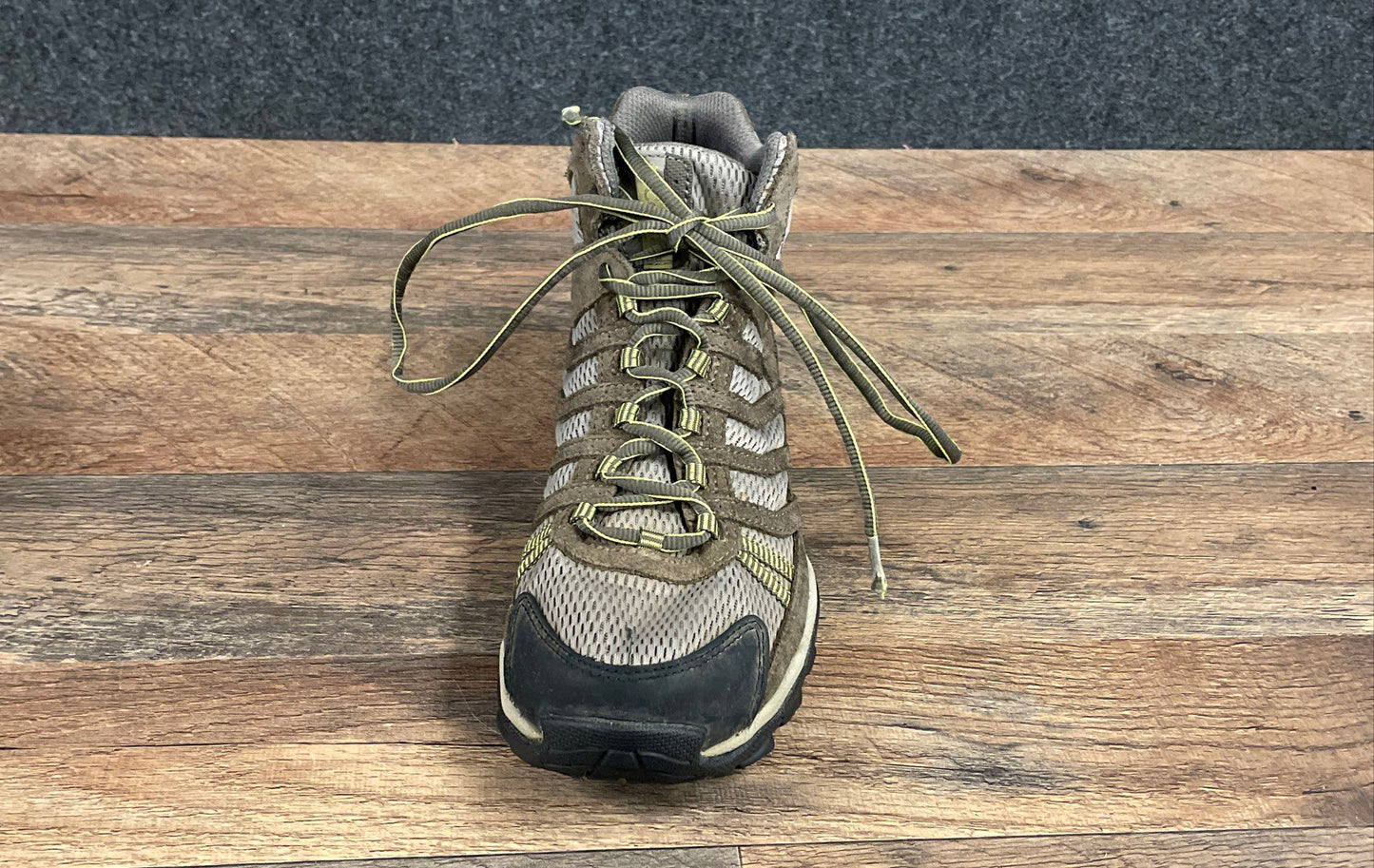 Columbia Redmond Mid Waterproof Brown Suede Hiking Boots Women's Size 9