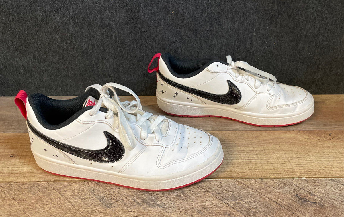 Nike Court Borough Low 2 SE White Black Red Glitter Kids Shoes Size 5.5Y