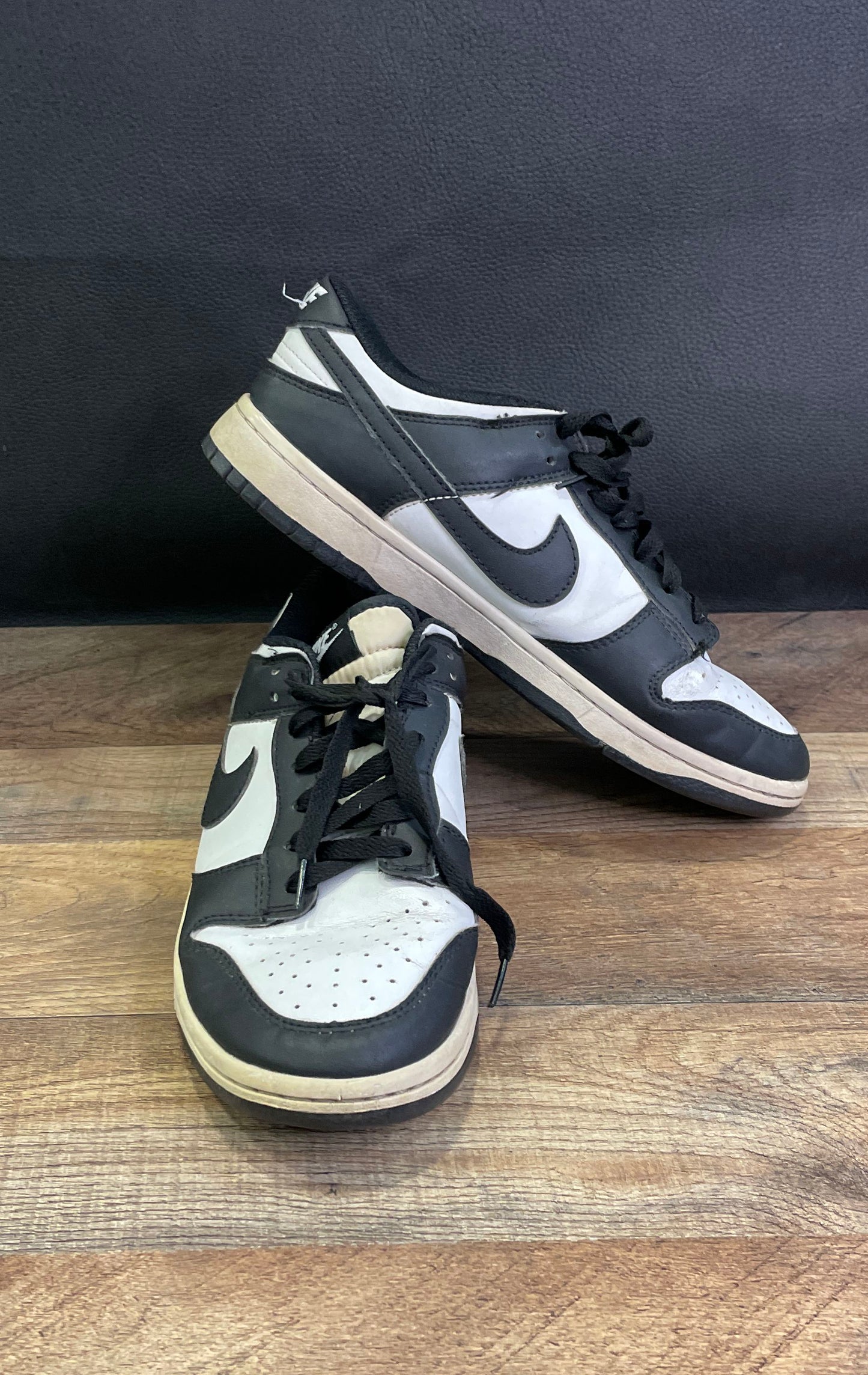 Nike Dunk Low Retro White Black Panda Sneakers Size 7