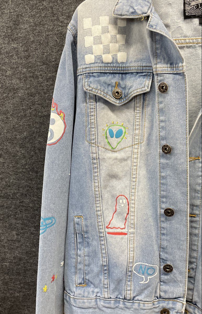 Trademark Brooklyn Cloth Men's Blue Graphic Doodle Denim Trucker Jacket Sz M