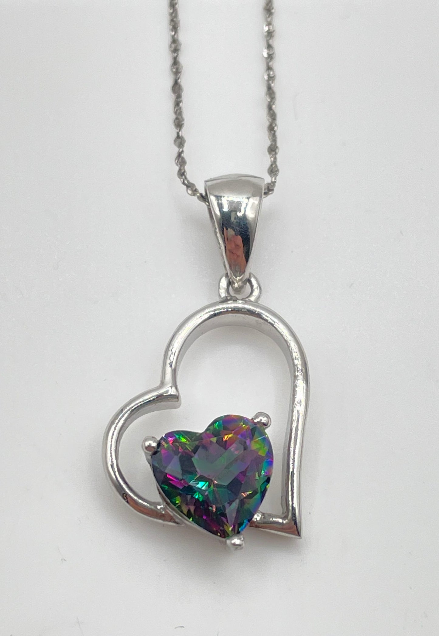 925 Sterling Silver Mystic Topaz Heart Pendant Necklace 3.6g