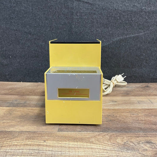 Vintage Style Van Wyck Deluxe Electric Ice Crusher
