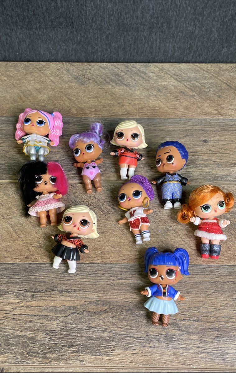 LOL Surprise Doll Lot 2 OMG Dolls 20 Tots 1 Pet & Accessories MGA