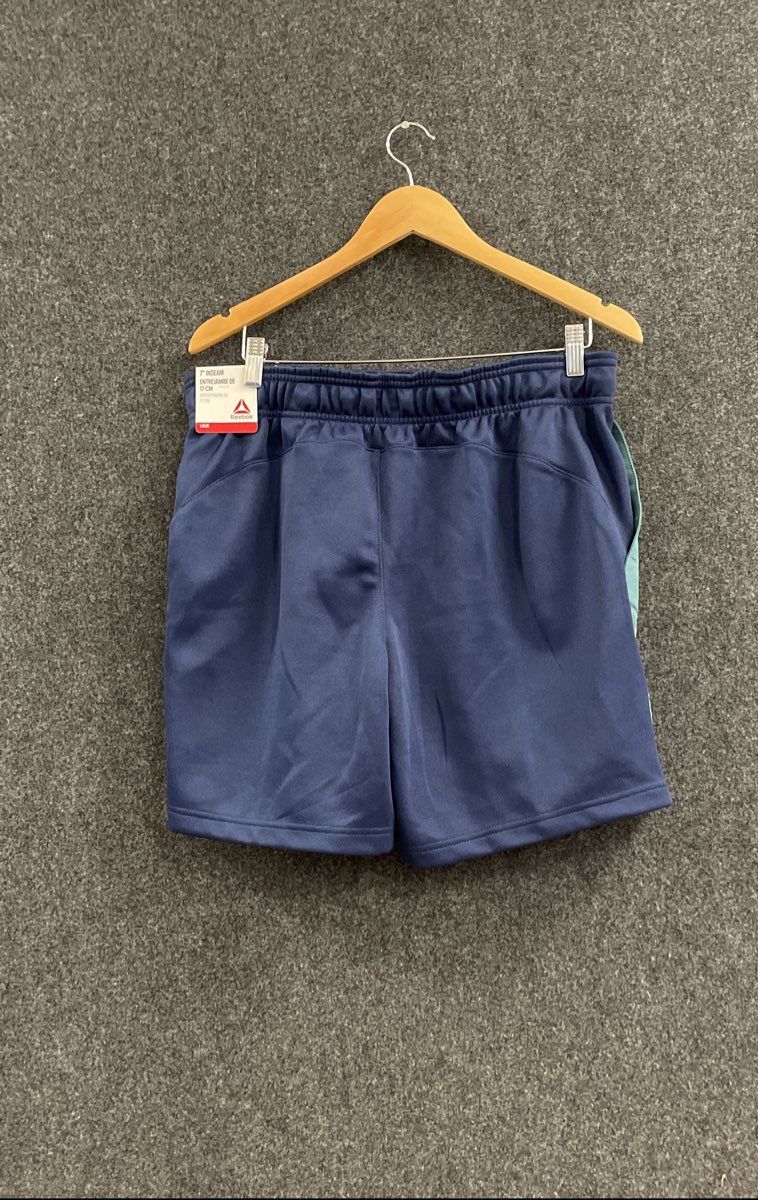 Reebok Men's Navy & Teal Colorblock Athletic Gym Shorts 7" Inseam NWT Sz L
