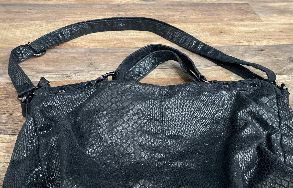 Kenneth Cole Reaction Black Snakeskin Embossed Leather Hobo Shoulder Bag