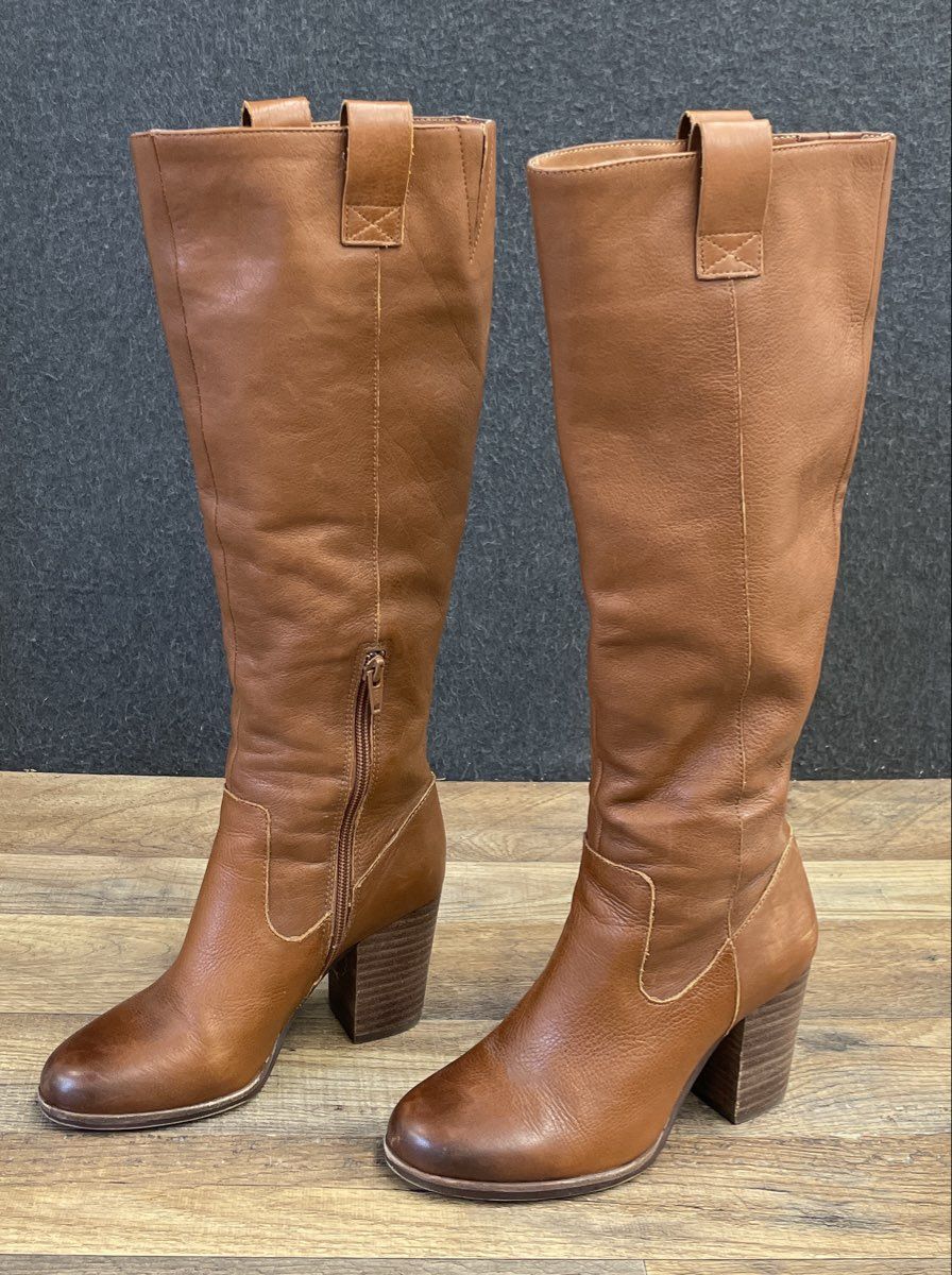Gianni Bini Cognac Brown Leather Knee High Heeled Boots Women's Size 5.5M