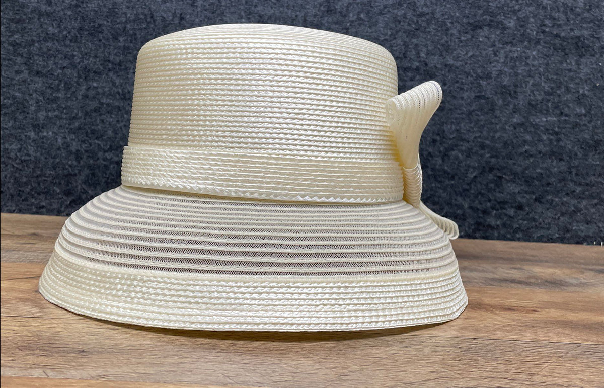Liz Claiborne Women's Ivory Straw Church Dress Hat Vintage 90s Bow