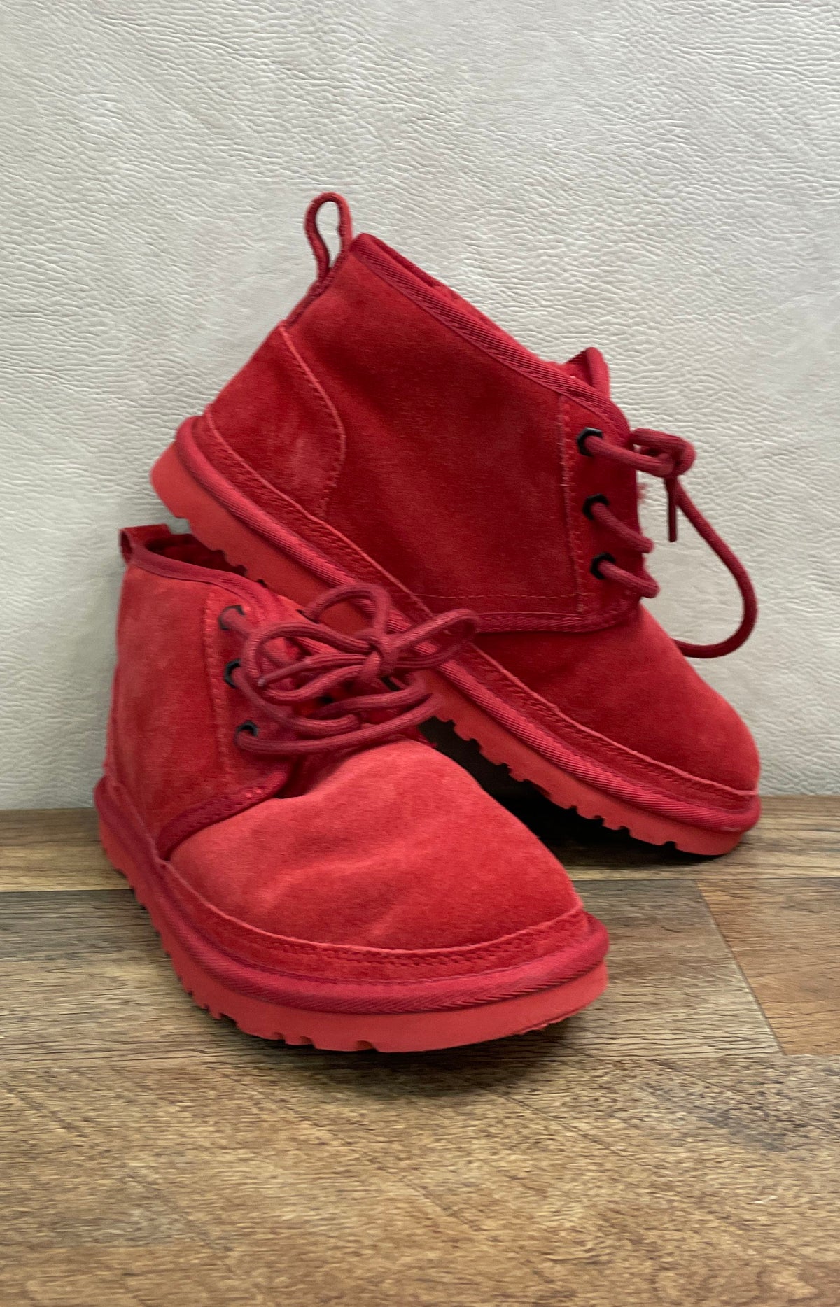 UGG Neumel Red Suede Lace-Up Chukka Boots Women's Size 6